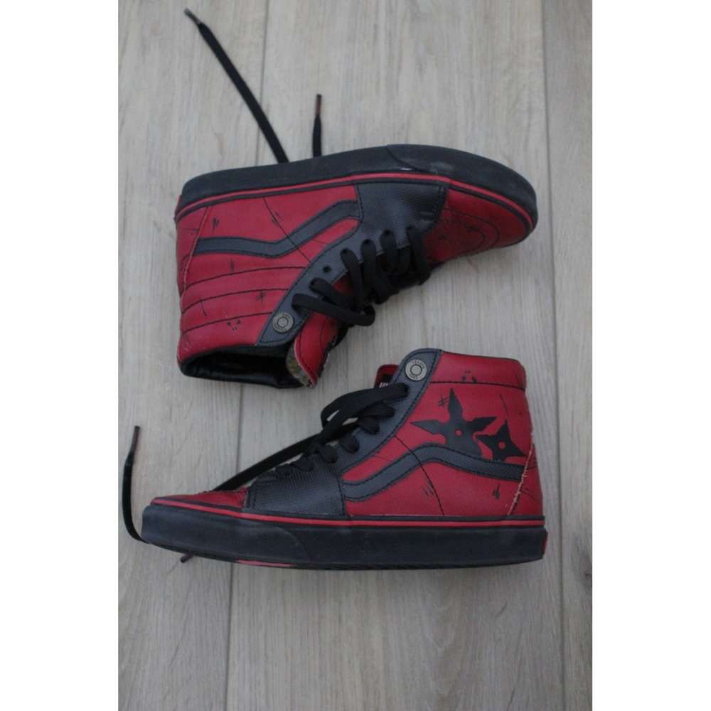 LTD Vans x Marvel Deadpool Sk8-Hi Red Black High Top Sneakers Mens 6 Women's 7.5 - Picture 5 of 8